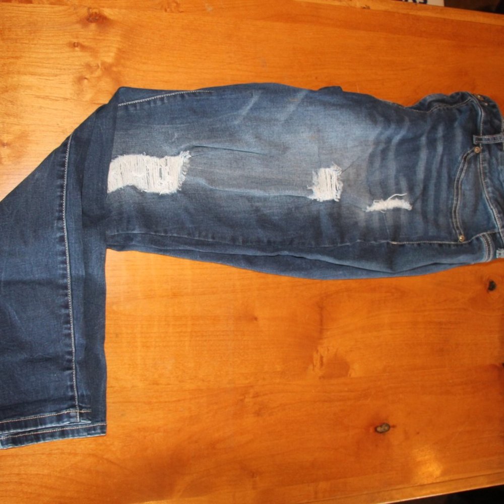 Maurices Distressed Skinny Jeans